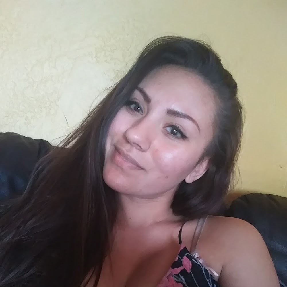 Meet your Posher, Lyryc